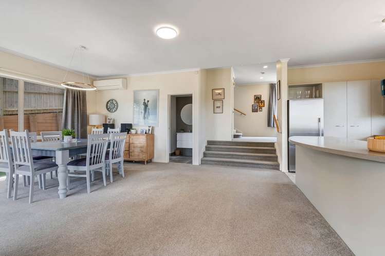 4 Totara Views Drive Red Beach_7