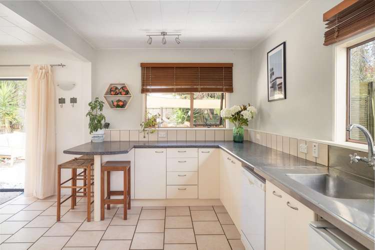 211 Mangakahia Drive Whangapoua_33