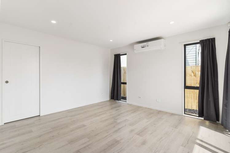 3/109 Point Chevalier Road 1768_5
