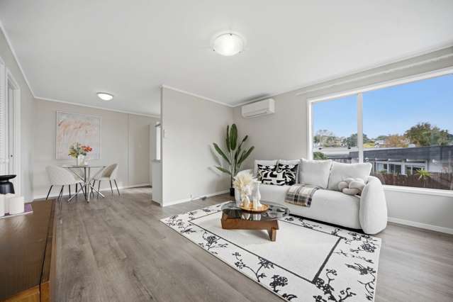 2/82 Moore Street Hillcrest_4