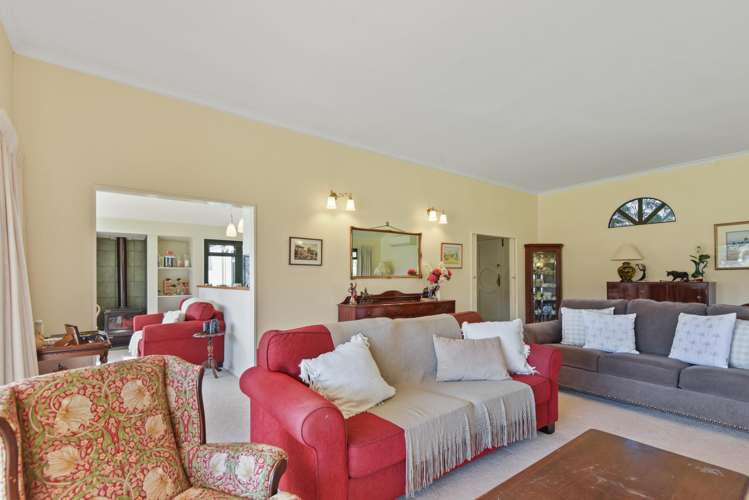 39 Riverbank Road Okoia_9