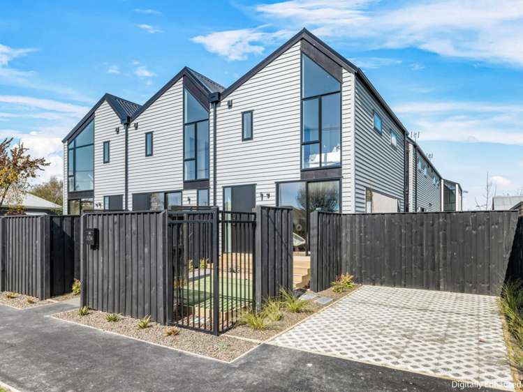 3/56 Wildberry Street Woolston_0