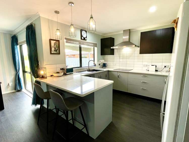 30 Kestrel Avenue Welcome Bay_11