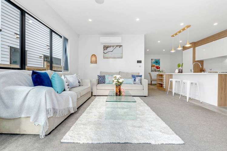 28 Bushfield Drive Flat Bush_2