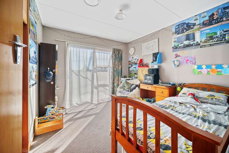 267 Seaview Road Stoke_11