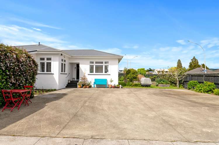 132 Ranolf Street Glenholme_23