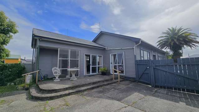 120 Jollie Street Hokitika_1