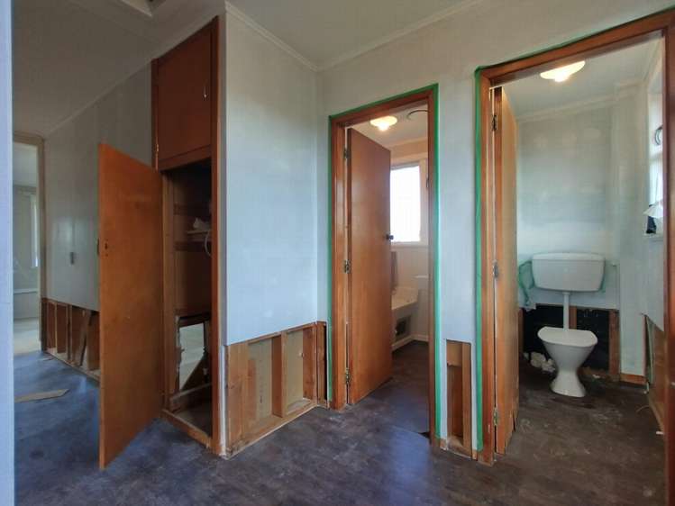 33 Castor Crescent Cannons Creek_8