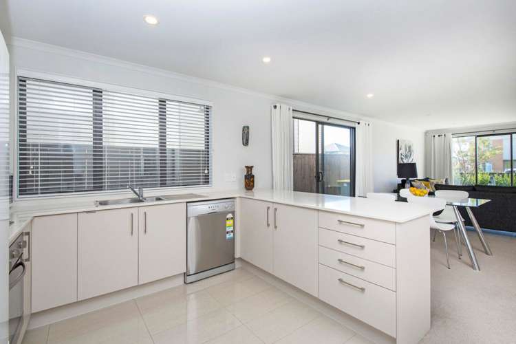 12 Lane Cameron Place Flat Bush_10