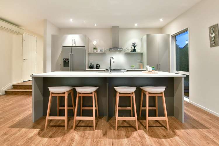 8 Bella Vista Drive Gulf Harbour_32