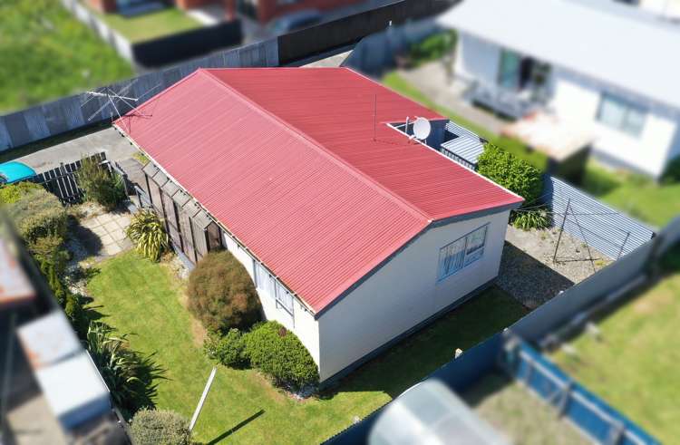 2/246 Crinan Street Appleby_24