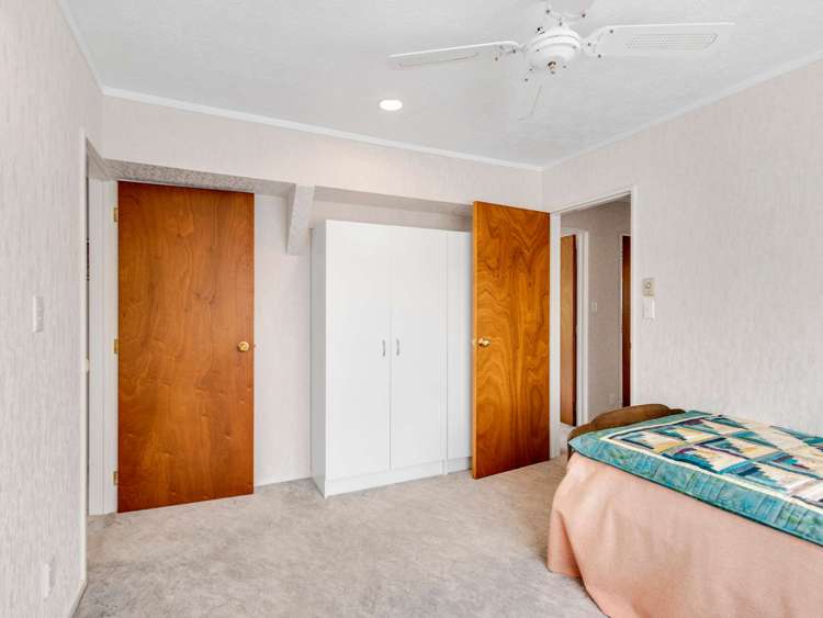 24 Webb Place Taradale_18