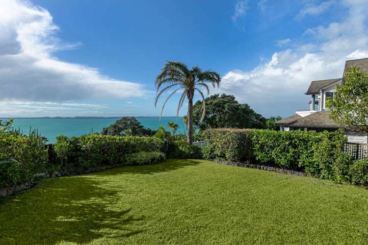 111 Churchill Road Murrays Bay_34