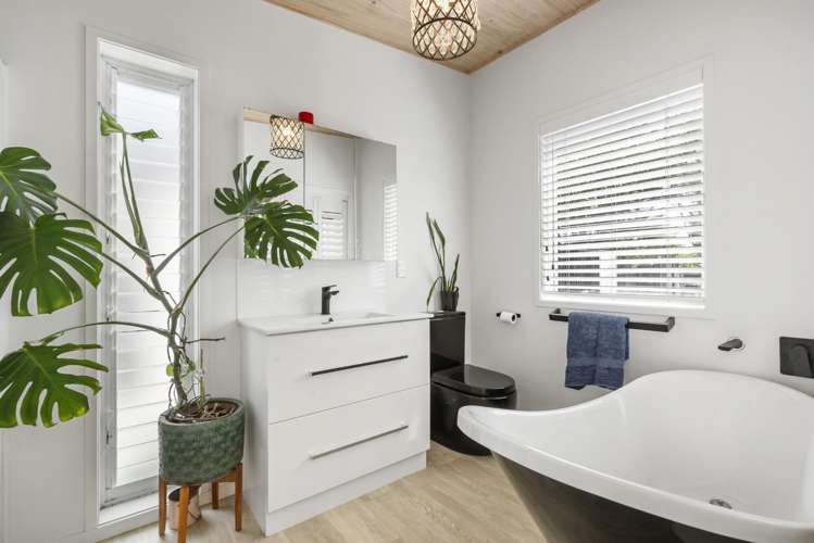 80 Park Hill Road Birkenhead_20