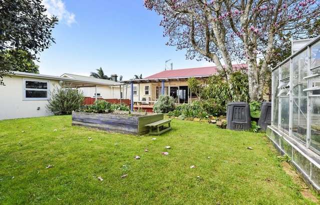 43 Kitenui Avenue Mount Albert_1