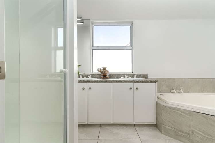 28 Witbrock Crescent Burnside_18