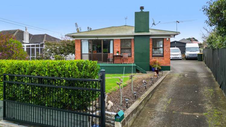18 Lipscombe Avenue Papatoetoe_3
