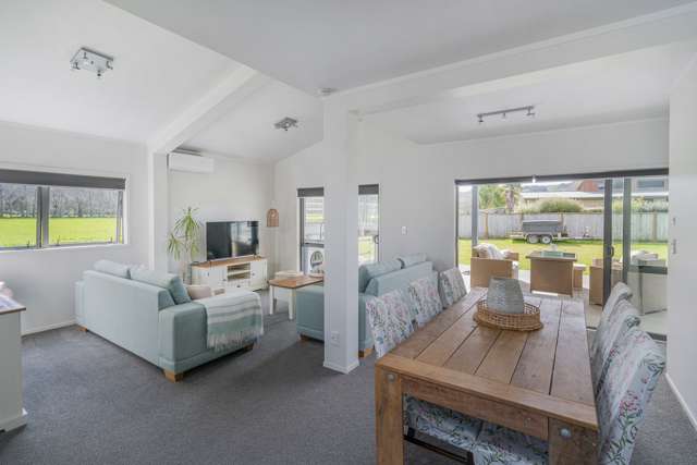 27 Pacific Place Whitianga_2