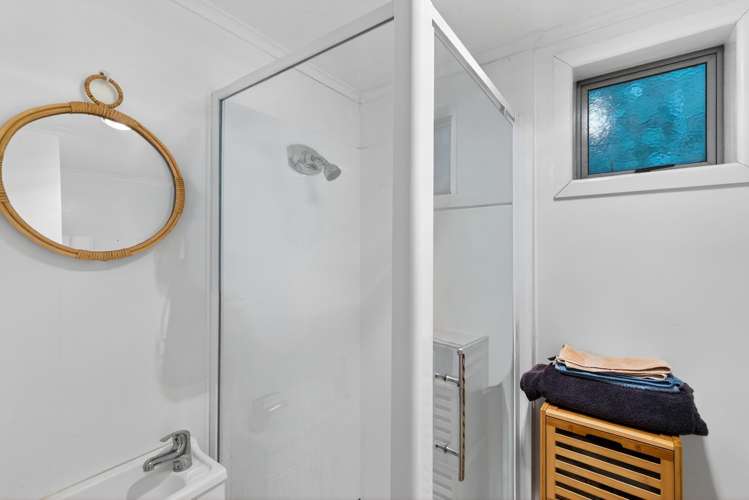 10 Milton Road Bluff Hill_15