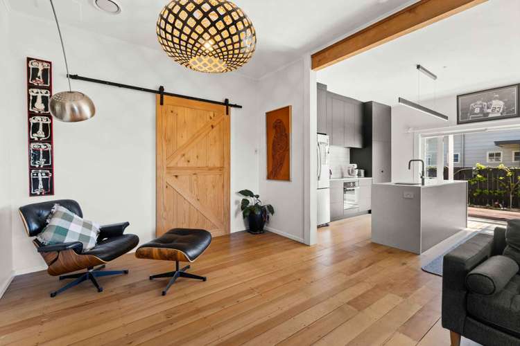 14 McVay Street Napier South_8