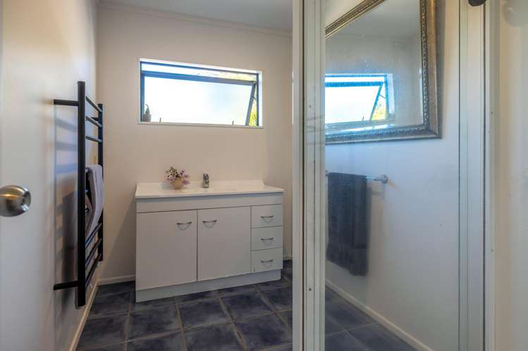 20 Karaka Road Oneroa_12