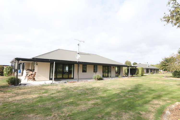 84 Winslow Westerfield Road Winslow_4