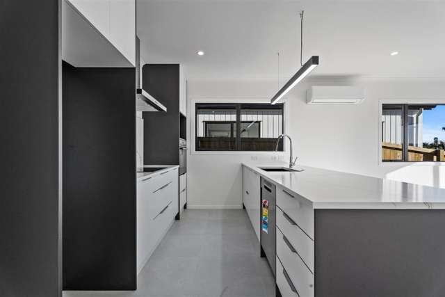 Freehold Opportunity in Sought After Pukete