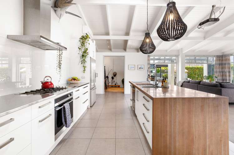 143A South Highway Whitianga_10