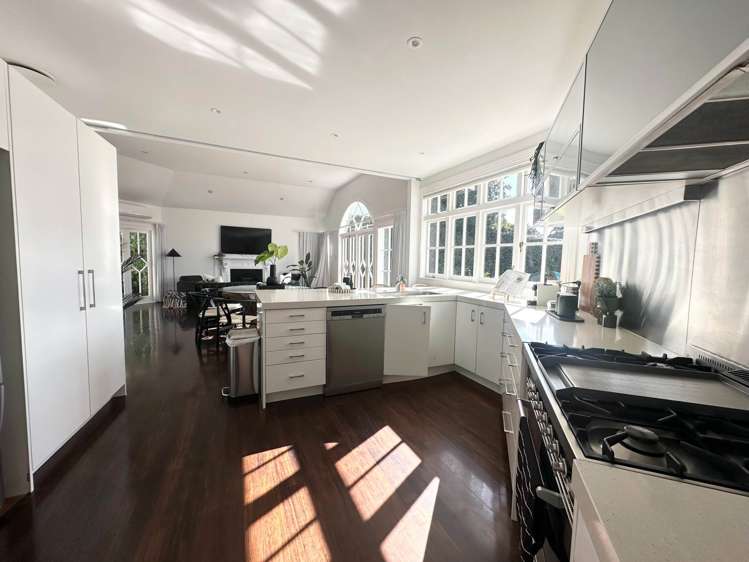2 Highwic Avenue Epsom_10