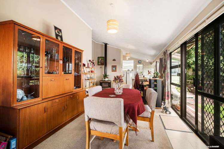 8 Kauri Road Stanmore Bay_17