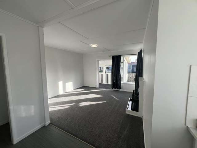 1/7 Lillian Place Orewa_1