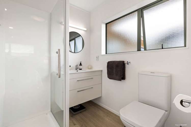 9 Kath Hopper Drive Orewa_9