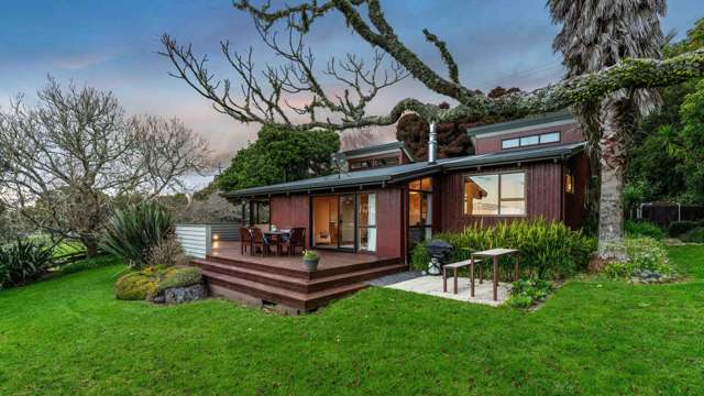 Affordable Hunua lifestyle with potential