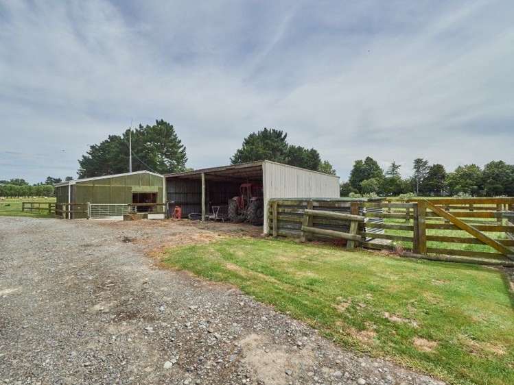 84 Oroua Road Kairanga_35