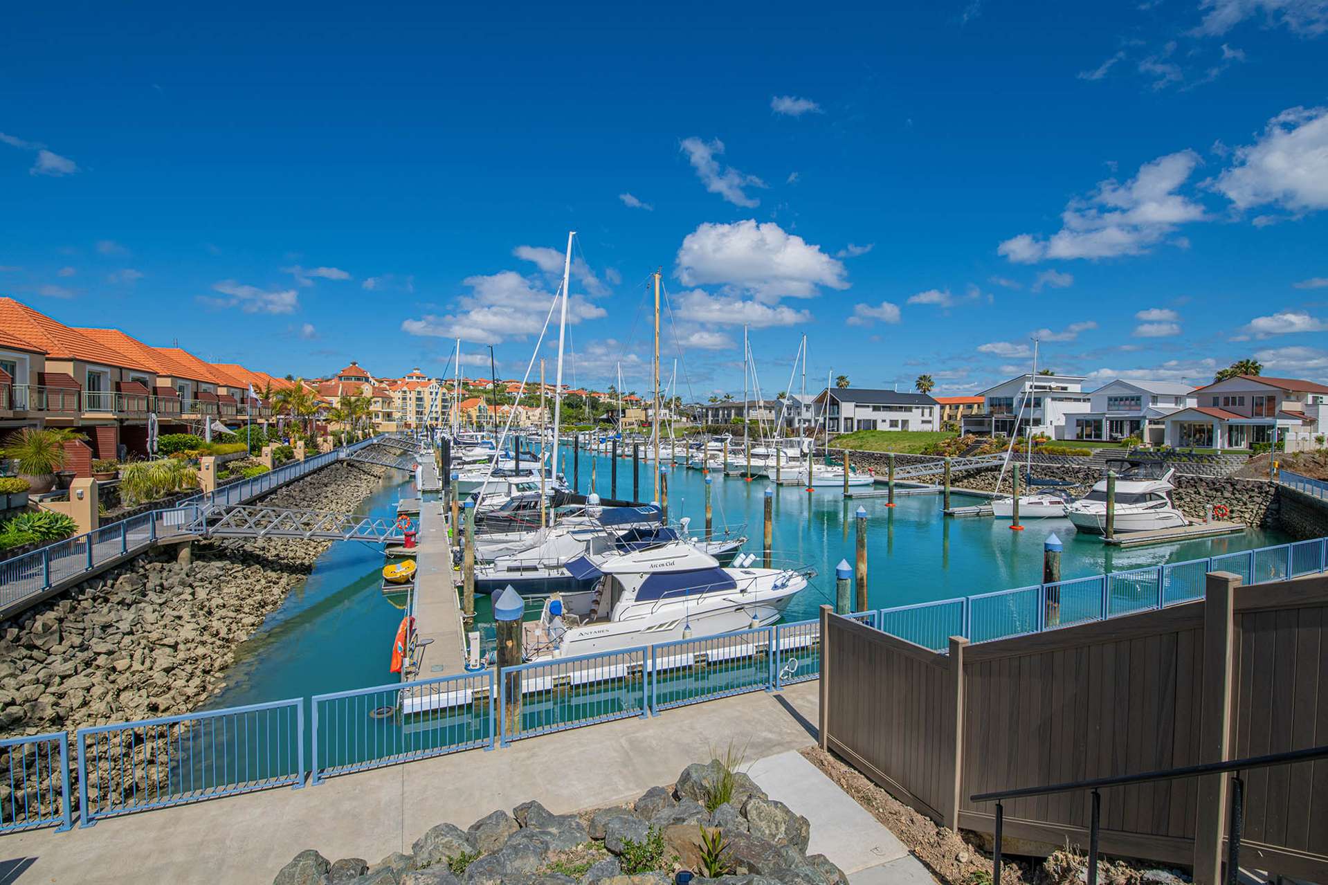 575B Laurie Southwick Parade Gulf Harbour_0