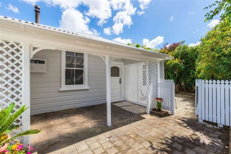 9 Coroglen Avenue Birkenhead_13