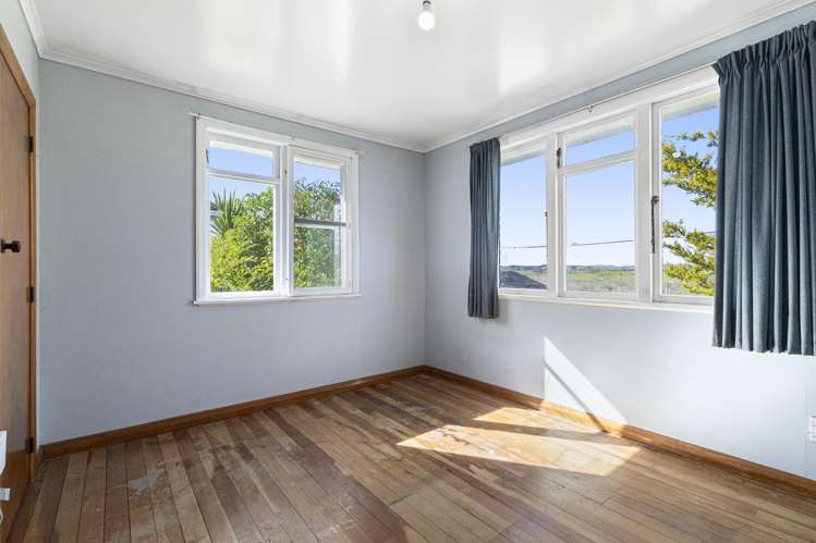 6 Te Wheoro Crescent Meremere_16