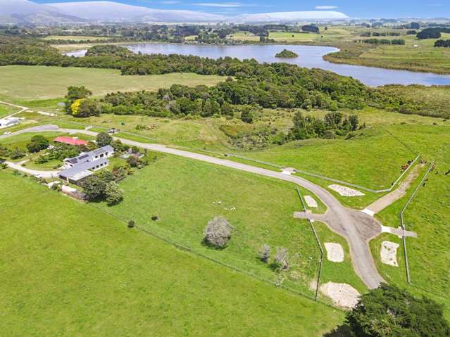 20 Whio Grove Hokio Beach_3