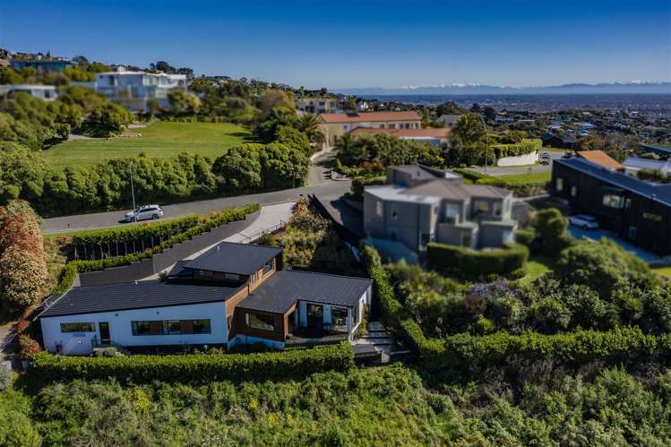 17 Drayton Drive Mount Pleasant_40