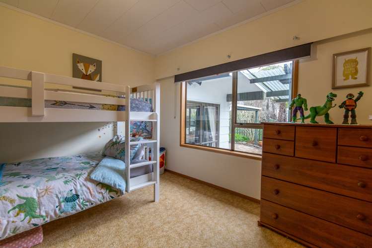 16 Station Road Puriri_14