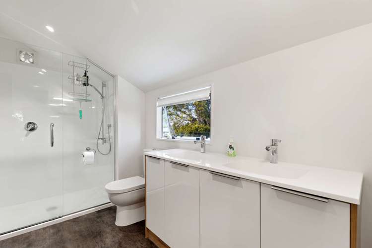 2/17 Tiverton Road Avondale_11