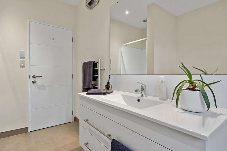 6 Rockport Place Parklands_16