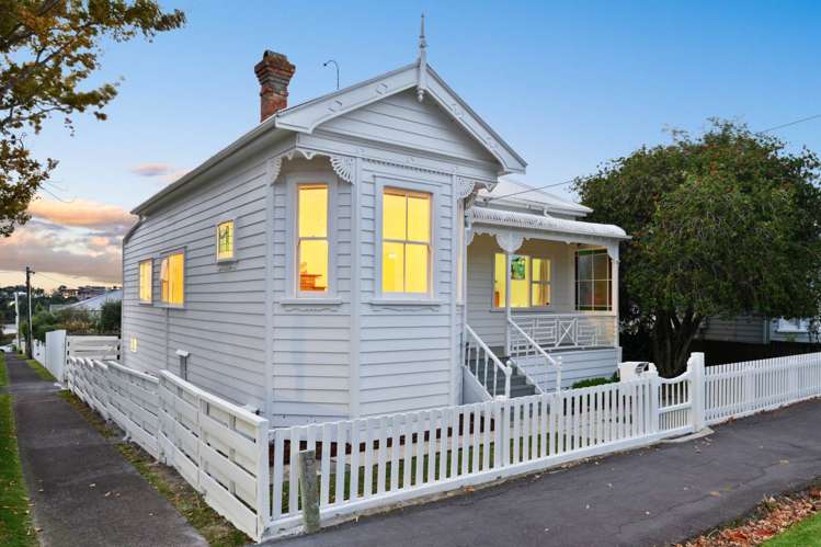 22 Abbotsford Terrace Devonport_9