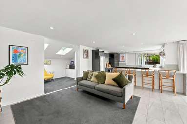 68 Blighs Road_4