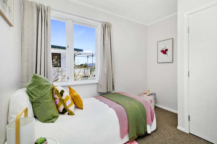 79 Driver Crescent Cannons Creek_12