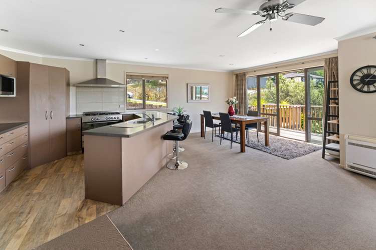 34 Saint Lawrence Street Toi Toi_9