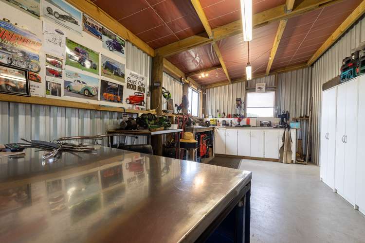 3626 Cambridge Road Cambridge_3