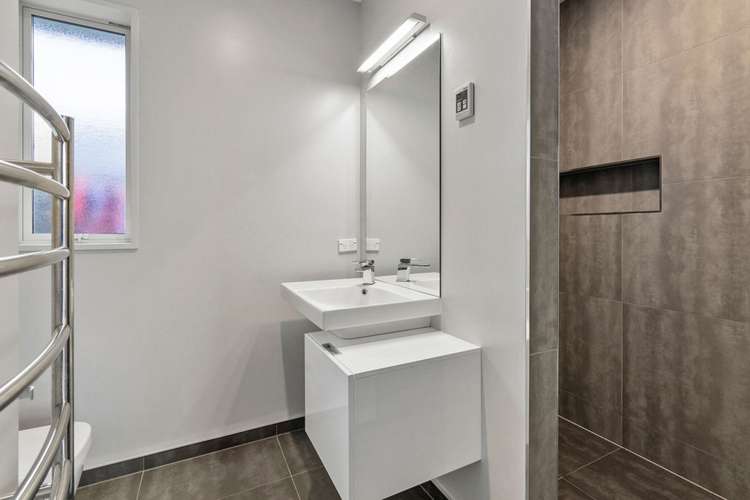 31 Faulks Drive Lincoln_15