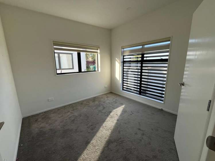 61-B Andrew Road 10679_8