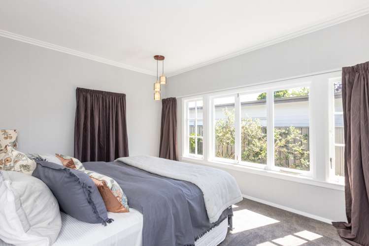 908 Oliphant Road Raureka_9